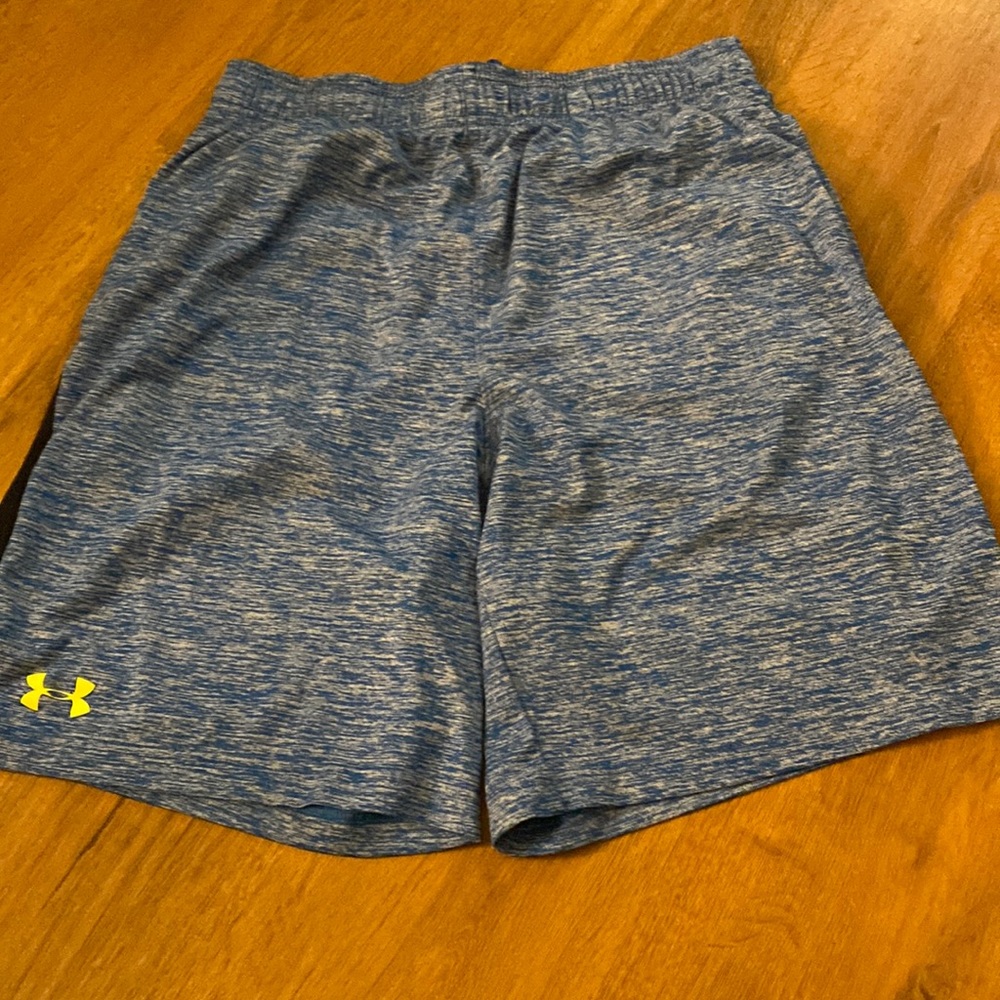 Under Armour Basketball shorts